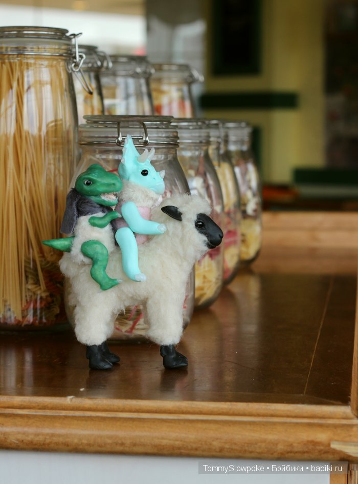 Тирекс. Игрушка ручной работы