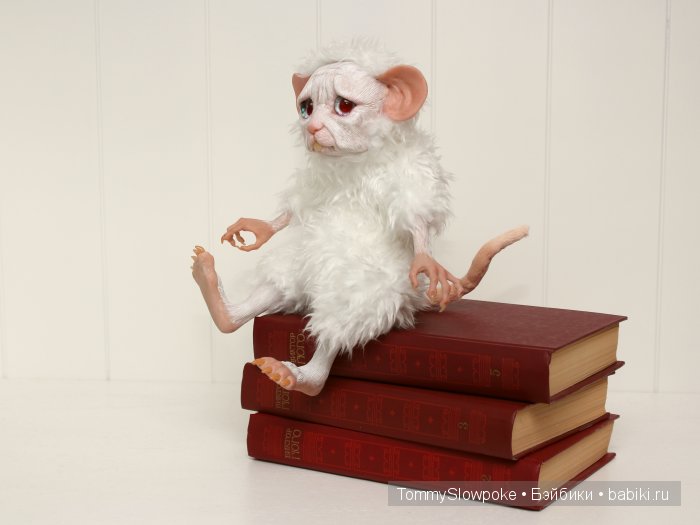 Перхоть — старая белая мышь (фото 4)