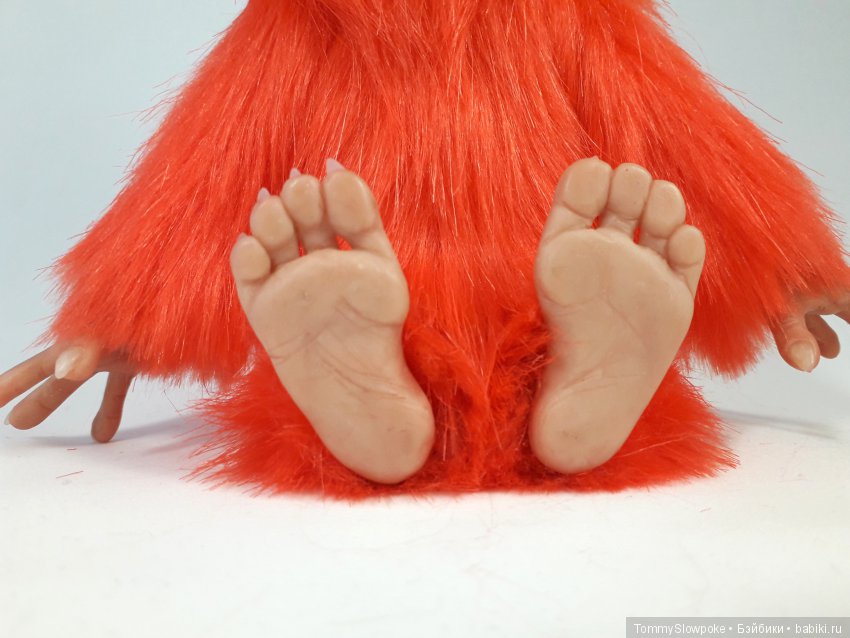 Оранжевый Троллик — Игрушки в смешанной технике (мех и глина): Арт (фото 6)