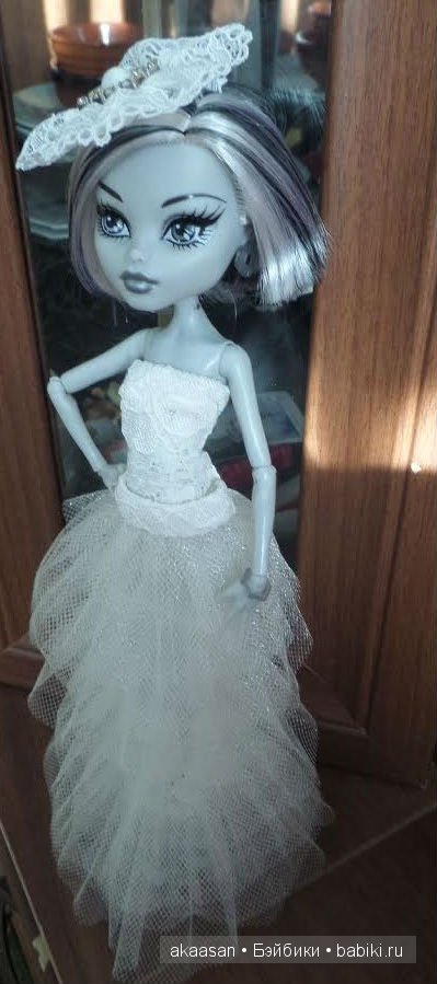 Наряды для кукол Монстр хай (фото 5)