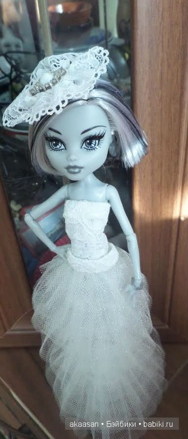 Наряды для кукол Монстр хай (фото 6)