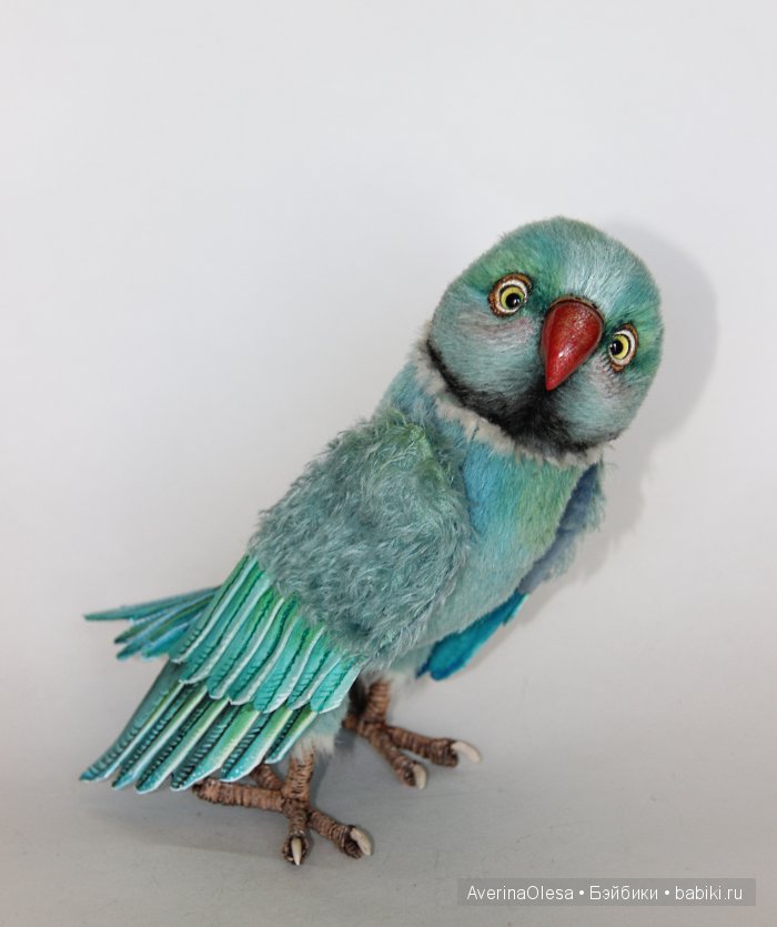 Попугай Оскар. Авторская игрушка ручной работы