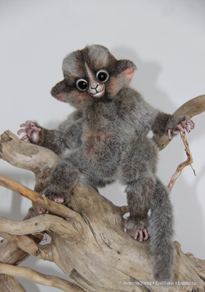 Маленькая обезьянка. Игрушка ручной работы (фото 9)