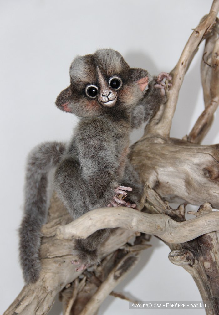 Маленькая обезьянка. Игрушка ручной работы