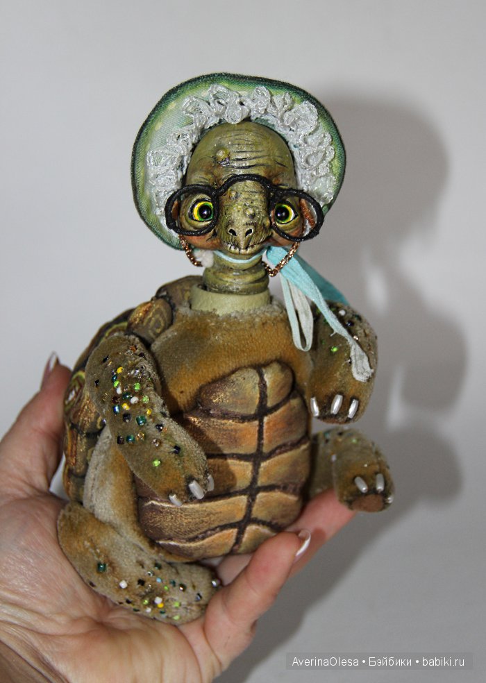 Бабушка Черепаха — Игрушки в смешанной технике (мех и глина): Арт