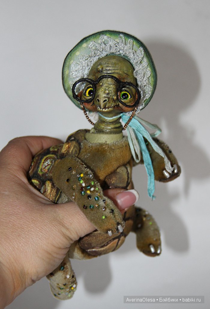 Бабушка Черепаха — Игрушки в смешанной технике (мех и глина): Арт