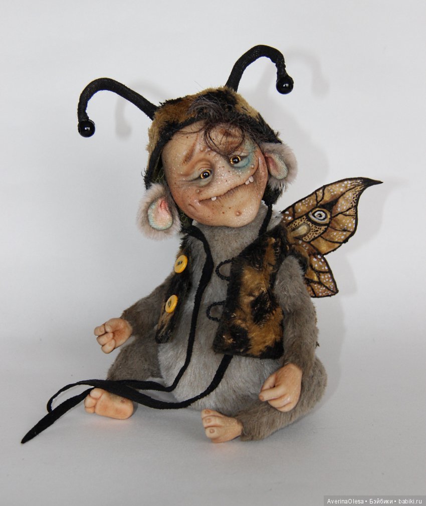 Жужик бабочковый — Игрушки в смешанной технике (мех и глина): Арт (фото 9)