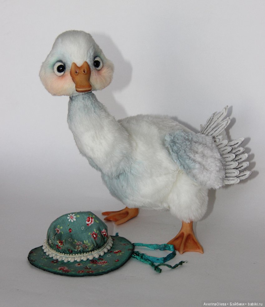 Гусыня или утка — Игрушки в смешанной технике (мех и глина): Арт