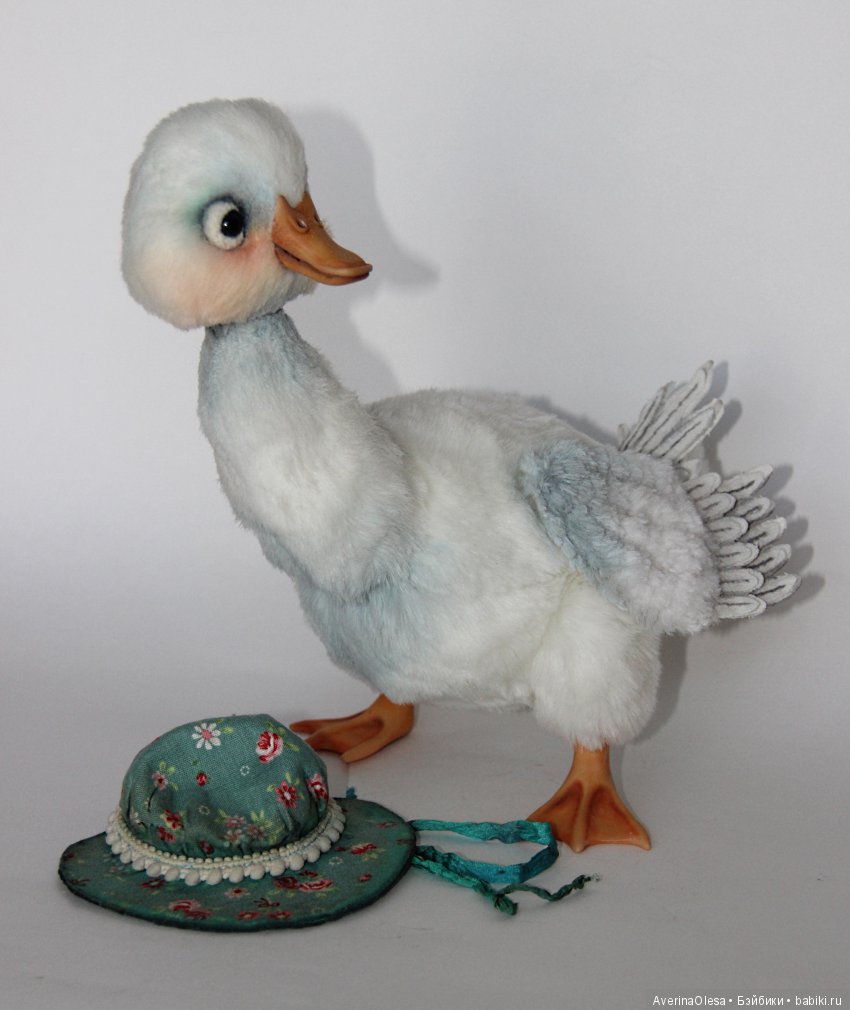 Гусыня или утка — Игрушки в смешанной технике (мех и глина): Арт