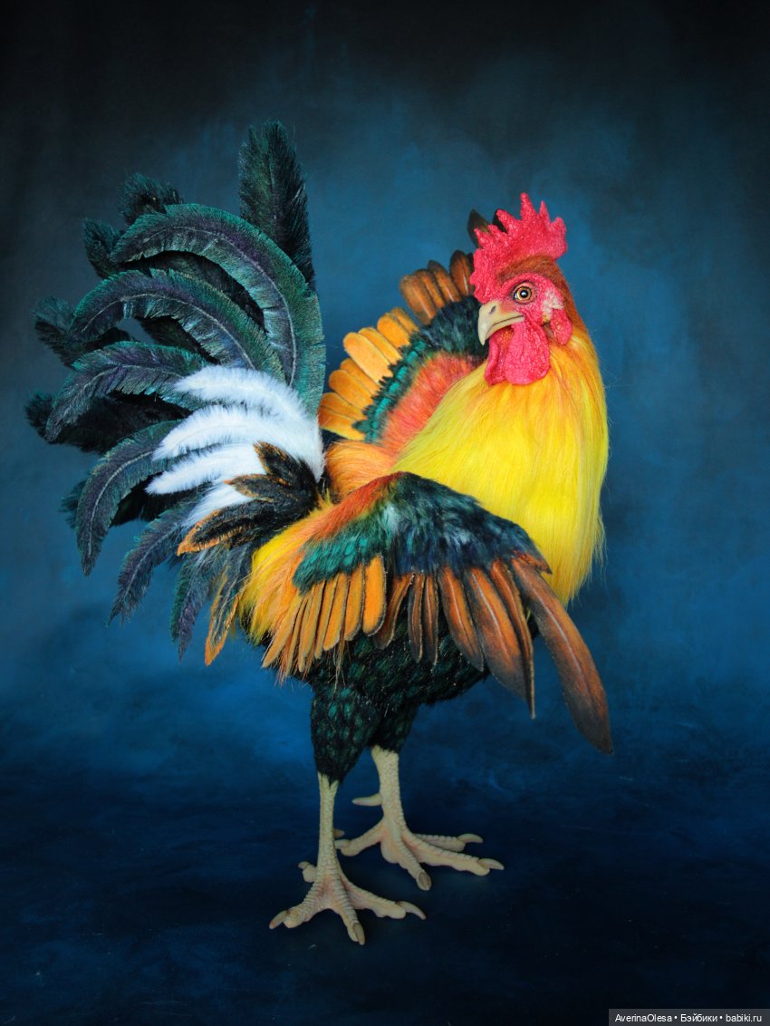 Петух - авторская, подвижная игрушка из искусственного меха (фото 6)