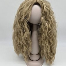 Парик для кукол, волосы волнистые, цв.светло русый (24), обхват головы 36 см П-90