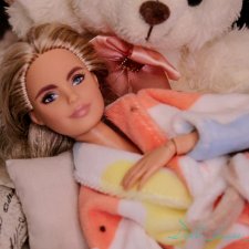 С праздником нас!