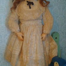 Антикварное платье для куклы