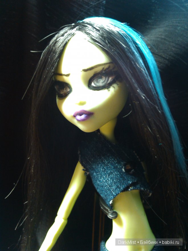 Продолжаю учиться делать ООАК Монстер Хай