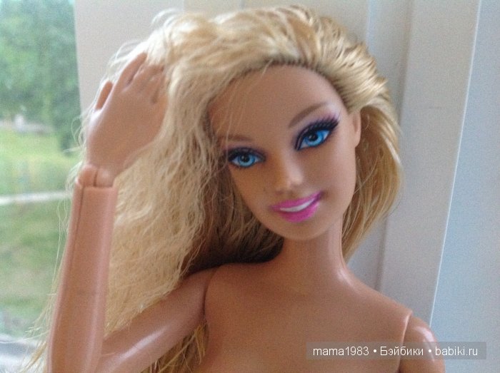 Прекрасная Каролина — Куклы Barbie (Барби): Looks (фото 5)