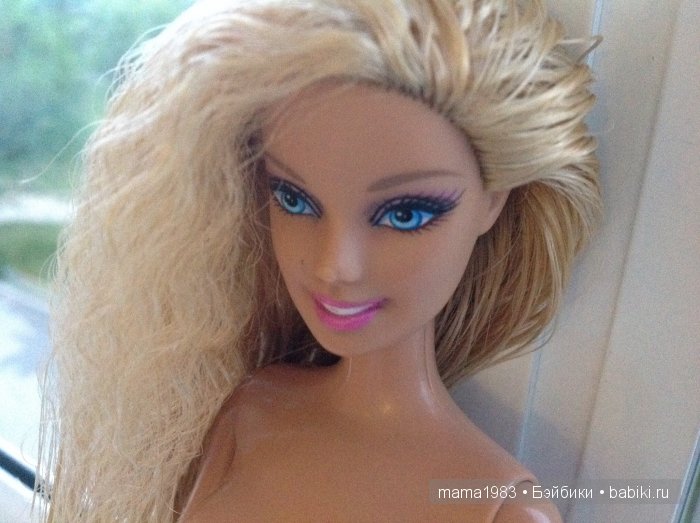 Прекрасная Каролина — Куклы Barbie (Барби): Looks (фото 3)