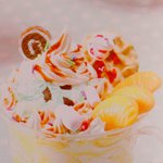 Книга с симпатичной миниатюрой и украшениями, часть 3