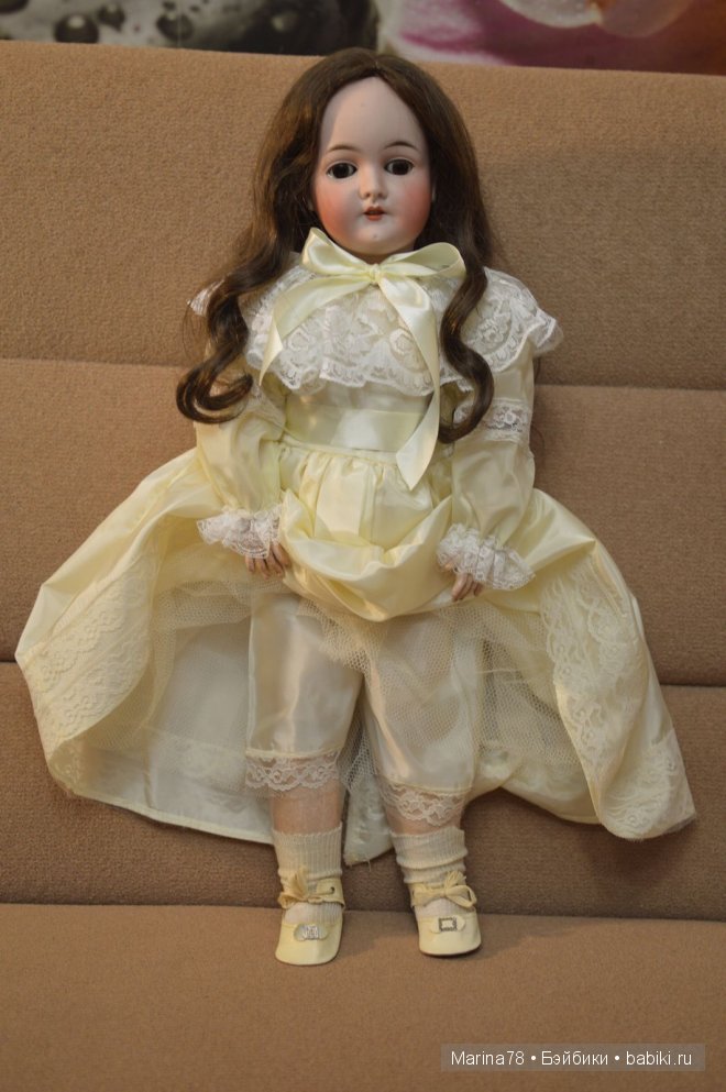 Спящая красавица, или антикварная кукла Queen Louise