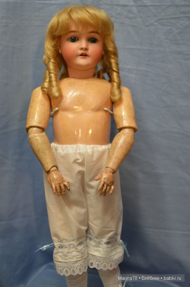 Новый наряд для антикварной куклы Queen Louise. Armand Marseille