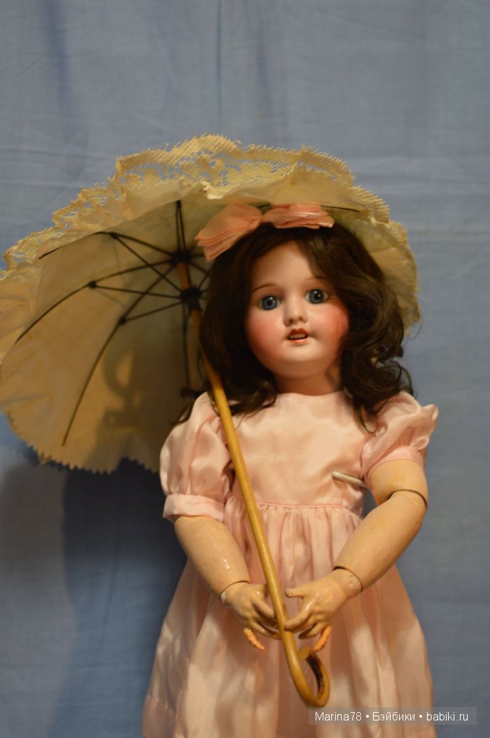 Милое создание проездом из Парижа