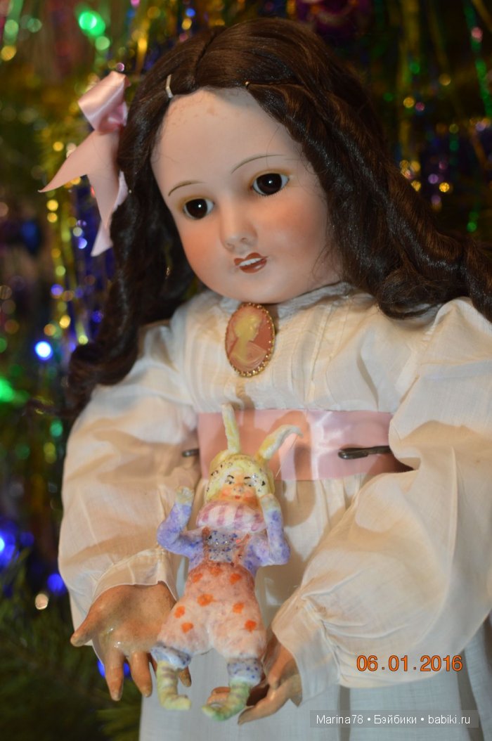 Старинная кукла Unis - Красавица Дафна и Рождество | Бэйбики Старинная кукла Unis - Красавица Дафна и Рождество