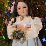 Старинная кукла Unis - Красавица Дафна и Рождество