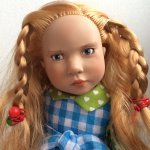 Игровые куклы Zwergnase сравнение: фото из каталога и реальное фото