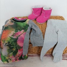 Фирменный  аутфит и платья для готц 50см.