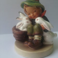 Фарфоровая статуэтка от Goebel