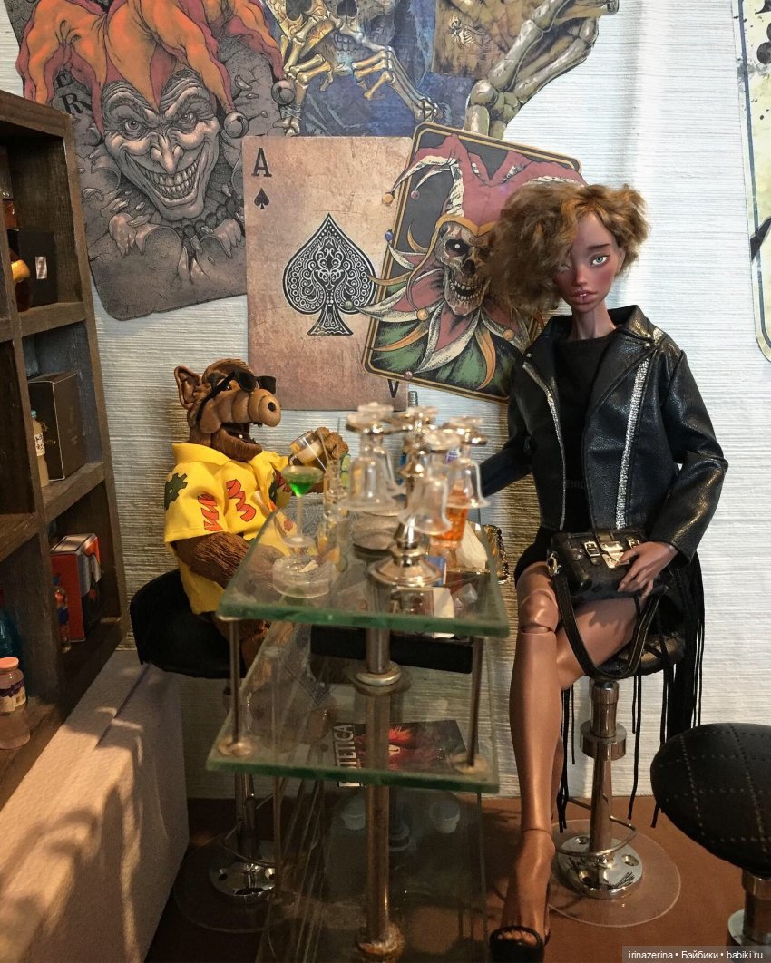 Бар " Гадкий Альф" — Румбоксы и кукольные интерьеры: фото (фото 4)