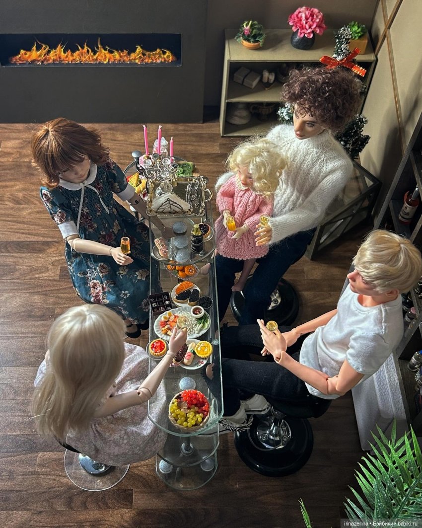 Новый год в дружной компании🎄 (фото 2)