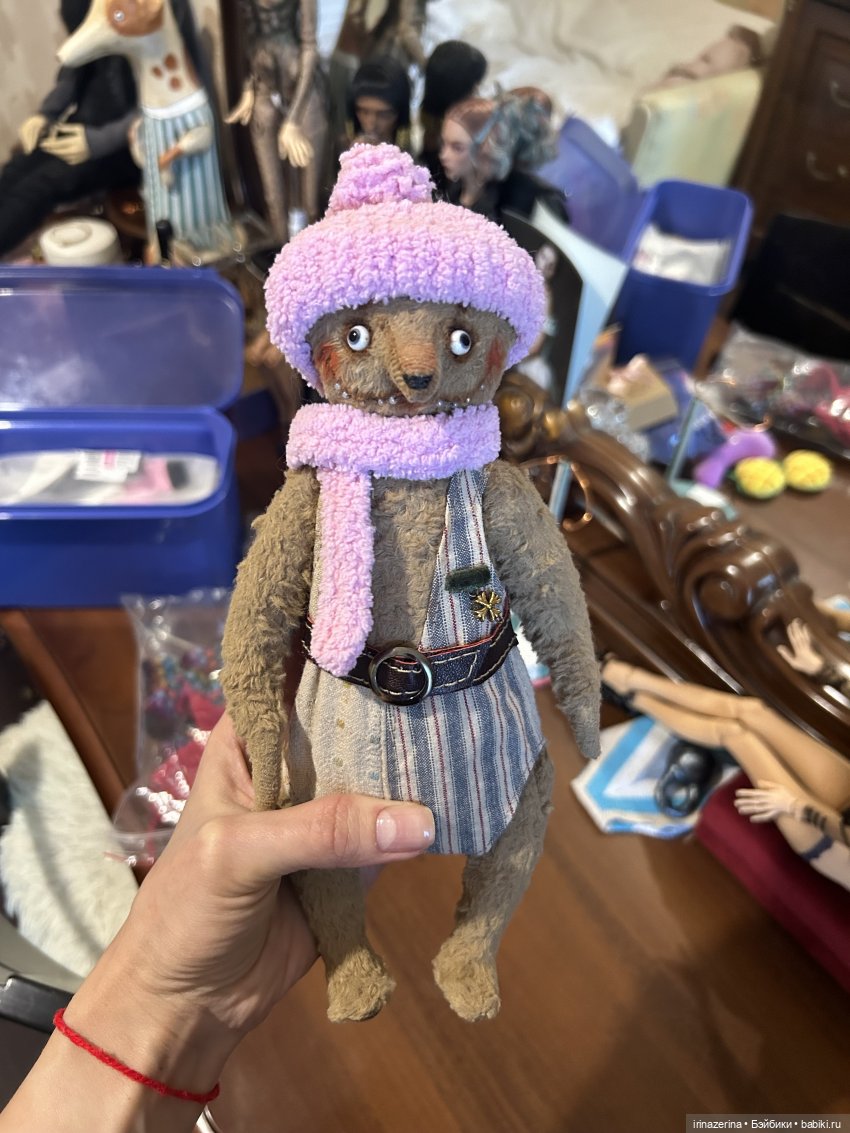 Как Михаилка примерял наряды (фото 5)