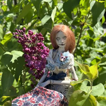 Первая весна Салли 🌷