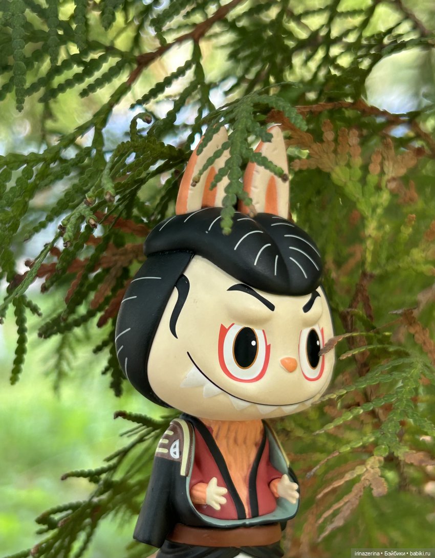 Лабубу в роли слуги Эдохея (фото 4)