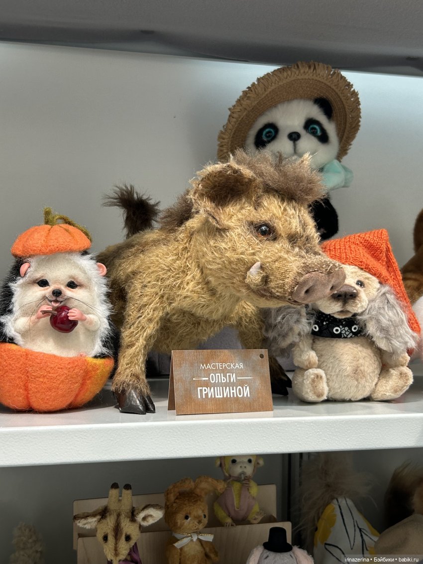 Авторские звери и куклы в Гостинном дворе 2025