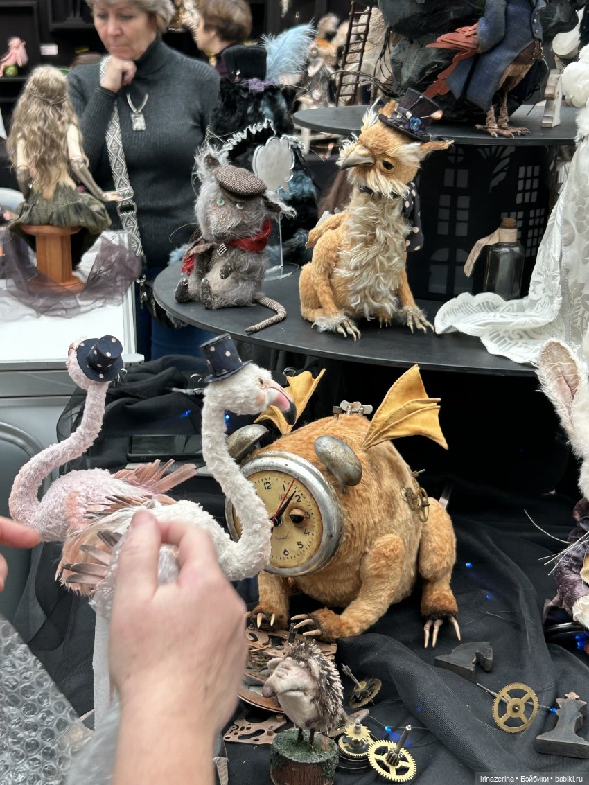Авторские звери и куклы в Гостинном дворе 2025