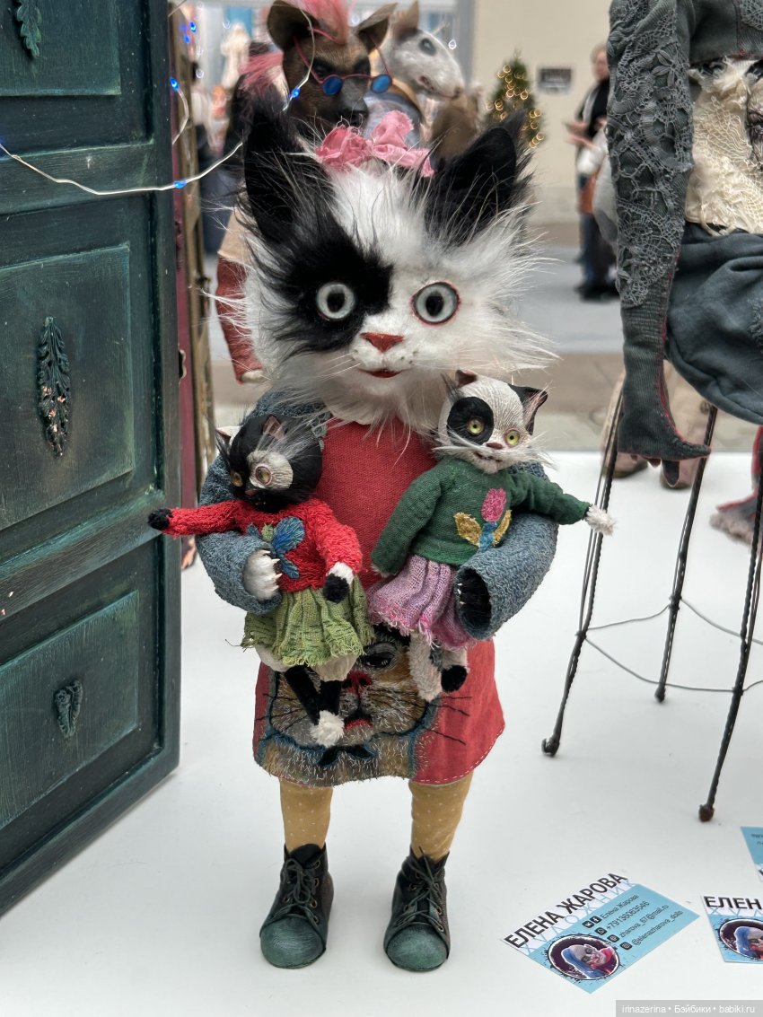 Авторские звери и куклы в Гостинном дворе 2025