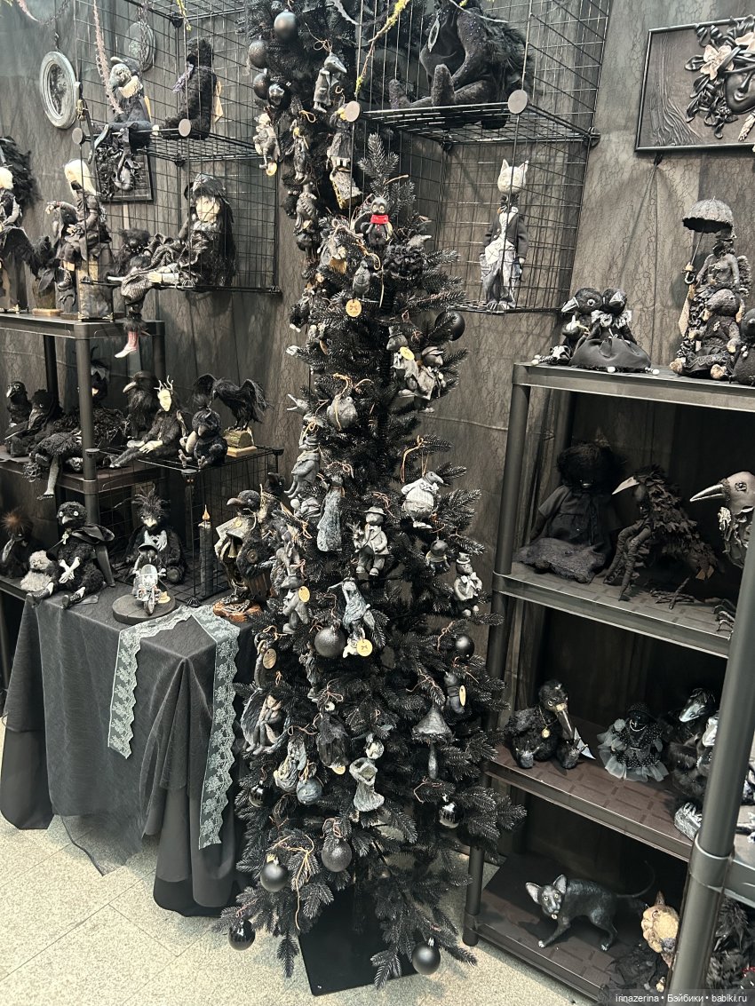 Авторские звери и куклы в Гостинном дворе 2025