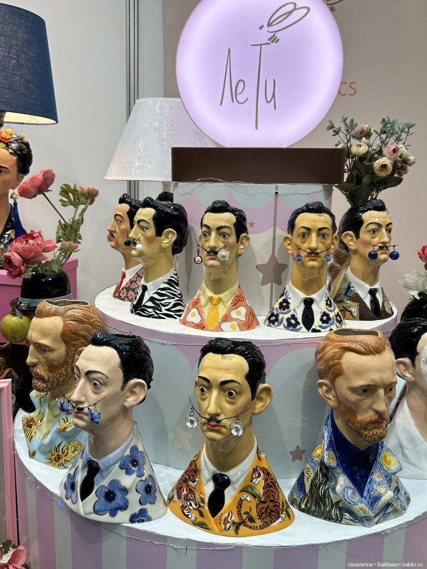 Арт объекты и Статичные фигуры на выставке Гостинный двор 2025