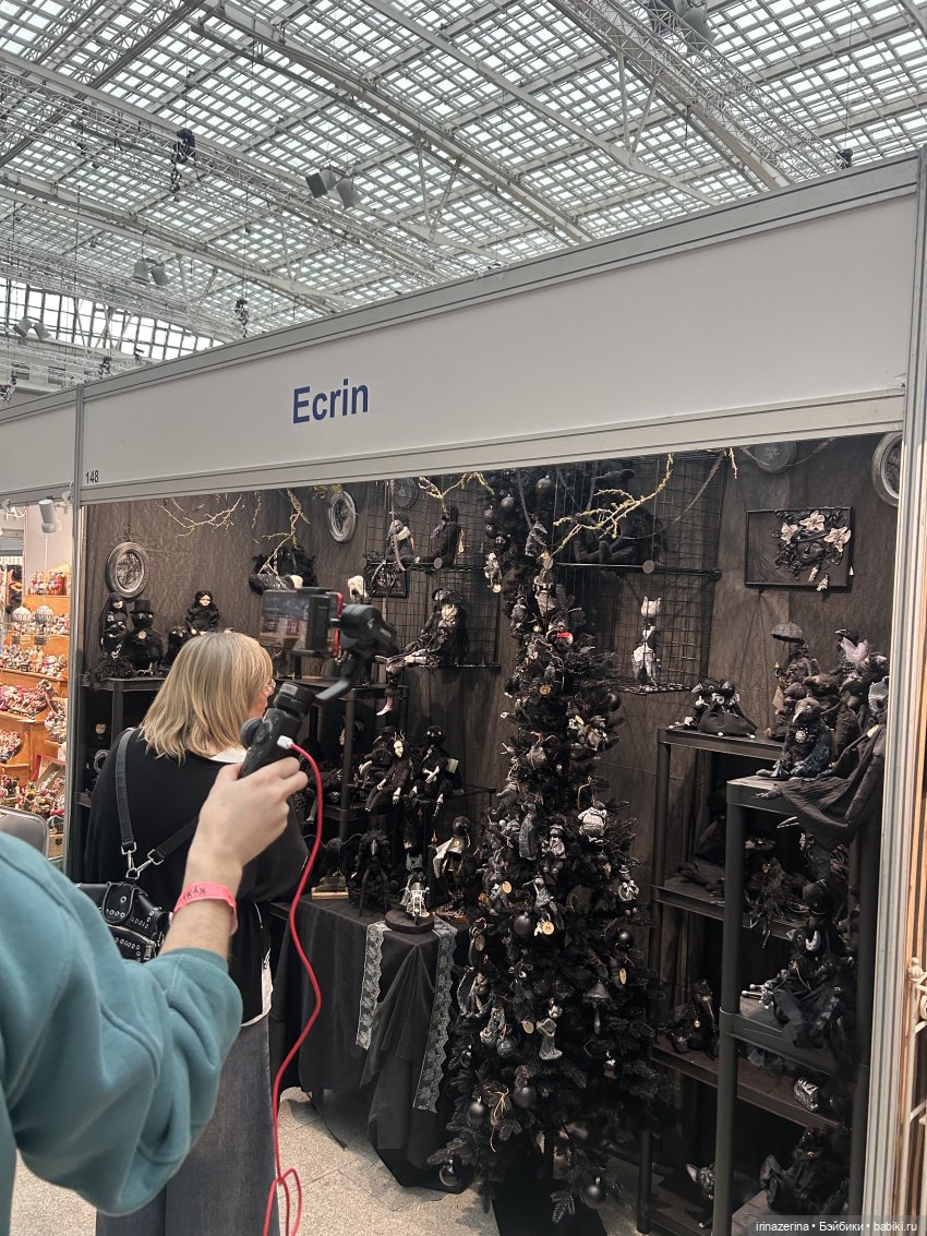 Авторские звери и куклы в Гостинном дворе 2025