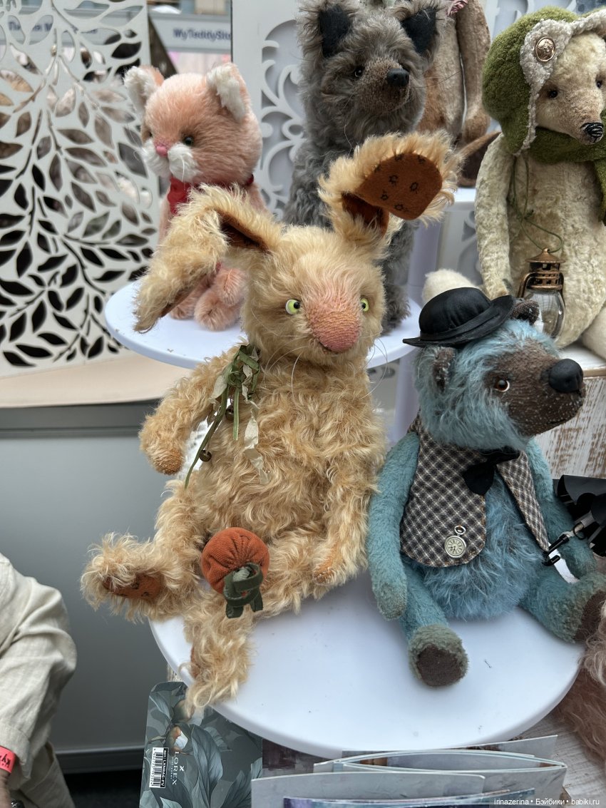 Авторские звери и куклы в Гостинном дворе 2025