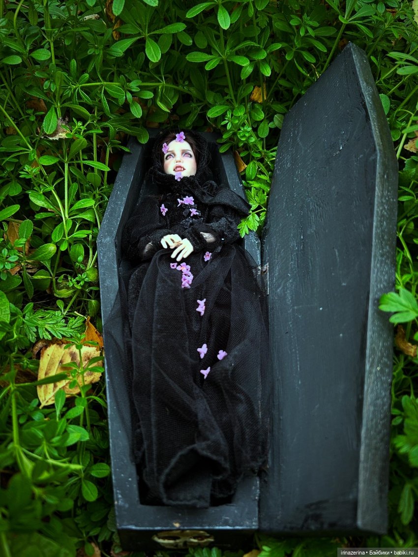 Готическое к Хеллоуину 🎃 Строго 18+