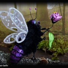 Мягкая скульптура Драконий Шмель