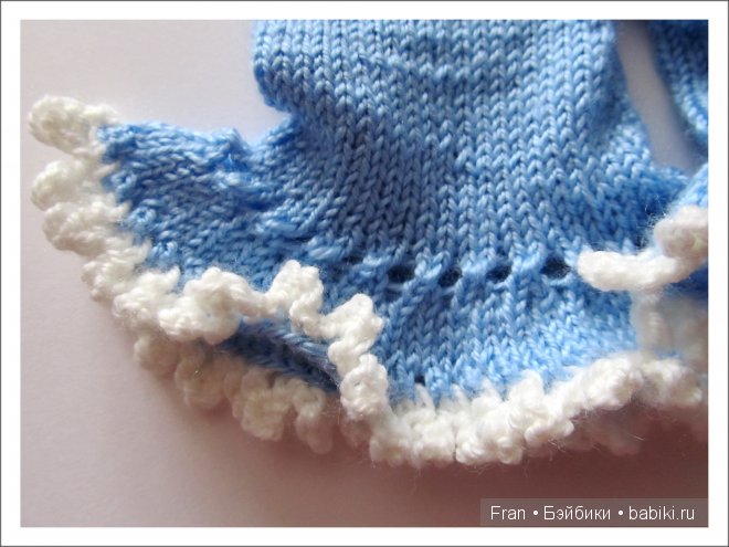 Мастер - класс по вязанию комплекта на куклу