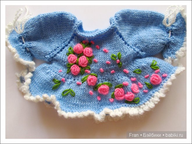 Мастер - класс по вязанию комплекта на куклу