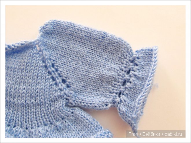 Мастер - класс по вязанию комплекта на куклу (фото 10)