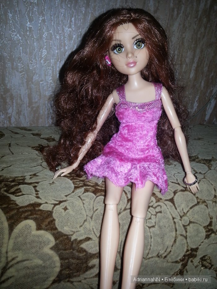 Нежная рыжуля с зелено-карими очами (фото 4)