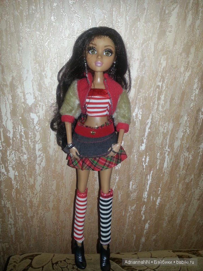 Еще один ООАК Мокси Тинз. Шикарная брюнетка с карими глазами Мелроуз | Бэйбики Еще один ООАК Мокси Тинз. Шикарная брюнетка с карими глазами Мелроуз (фото 2)