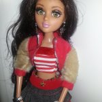 Еще один ООАК Мокси Тинз. Шикарная брюнетка с карими глазами Мелроуз