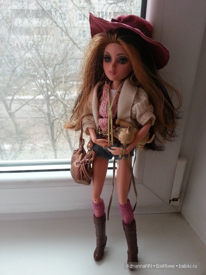 Один из ООАКов Леи Мокси Тинз, Moxie Teenz | Бэйбики Один из ООАКов Леи Мокси Тинз, Moxie Teenz (фото 2)